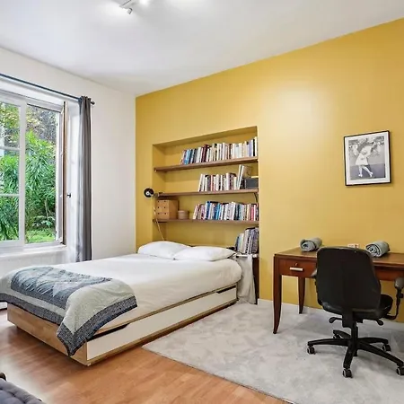 Apartment Unique Garden House - Heart Of